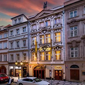 Hotel U Cerneho Orla