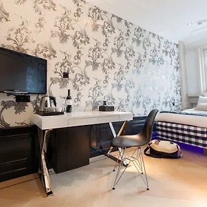 *** Hotel Canal Holland